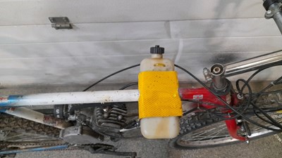 Lot 893 - MOUNTAIN BIKE WITH 80CC PETROL ENGINE