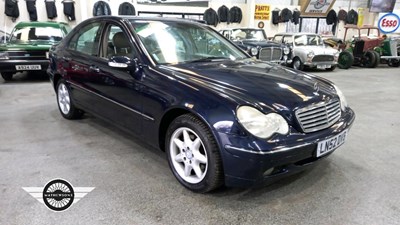 Lot 320 - 2002 MERCEDES C320 ELEGANCE AUTO