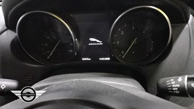 Lot 502 - 2015 JAGUAR XE PORTFOLIO D AWD AUTO