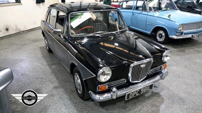 Lot 584 - 1972 WOLSELEY 1300