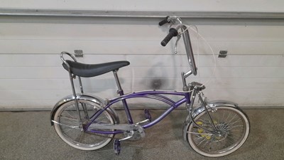 Lot 853 - SCHWINN LOW RIDER BICYCLE