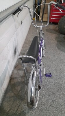 Lot 853 - SCHWINN LOW RIDER BICYCLE