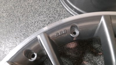 Lot 869 - 4 X REFURBISHED 18" BBS 5 STUD ALLOY WHEEL RIMS 8J X 18 H2