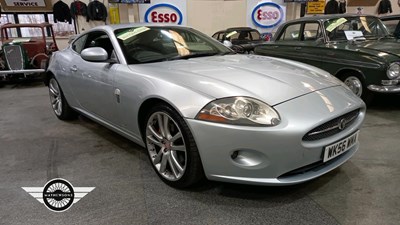 Lot 674 - 2006 JAGUAR XK AUTO