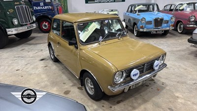 Lot 270 - 1974 AUSTIN MINI CLUBMAN