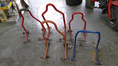 Lot 900 - 5 X MOTORCYCLE REAR PADDOCK STANDS