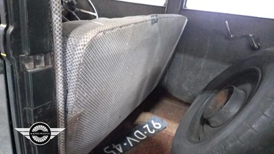 Lot 21 - 1928 RENAULT