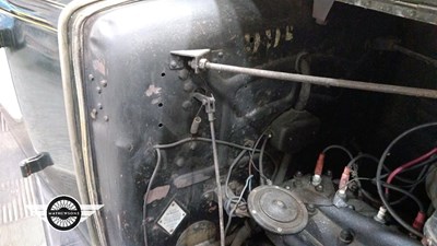 Lot 21 - 1928 RENAULT