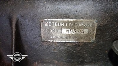 Lot 21 - 1928 RENAULT