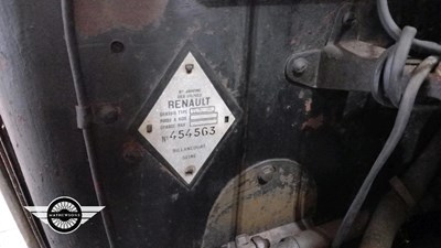 Lot 21 - 1928 RENAULT