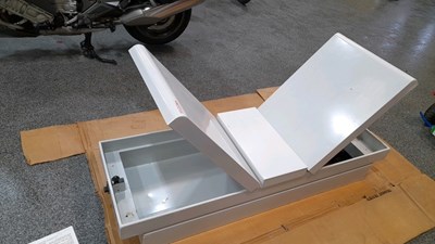 Lot 389 - DELTA TRUCK BOX L 62" X W 21" X H 12"