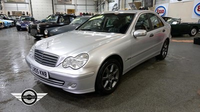 Lot 736 - 2005 MERCEDES C180 KOMP. CLASSIC SE A