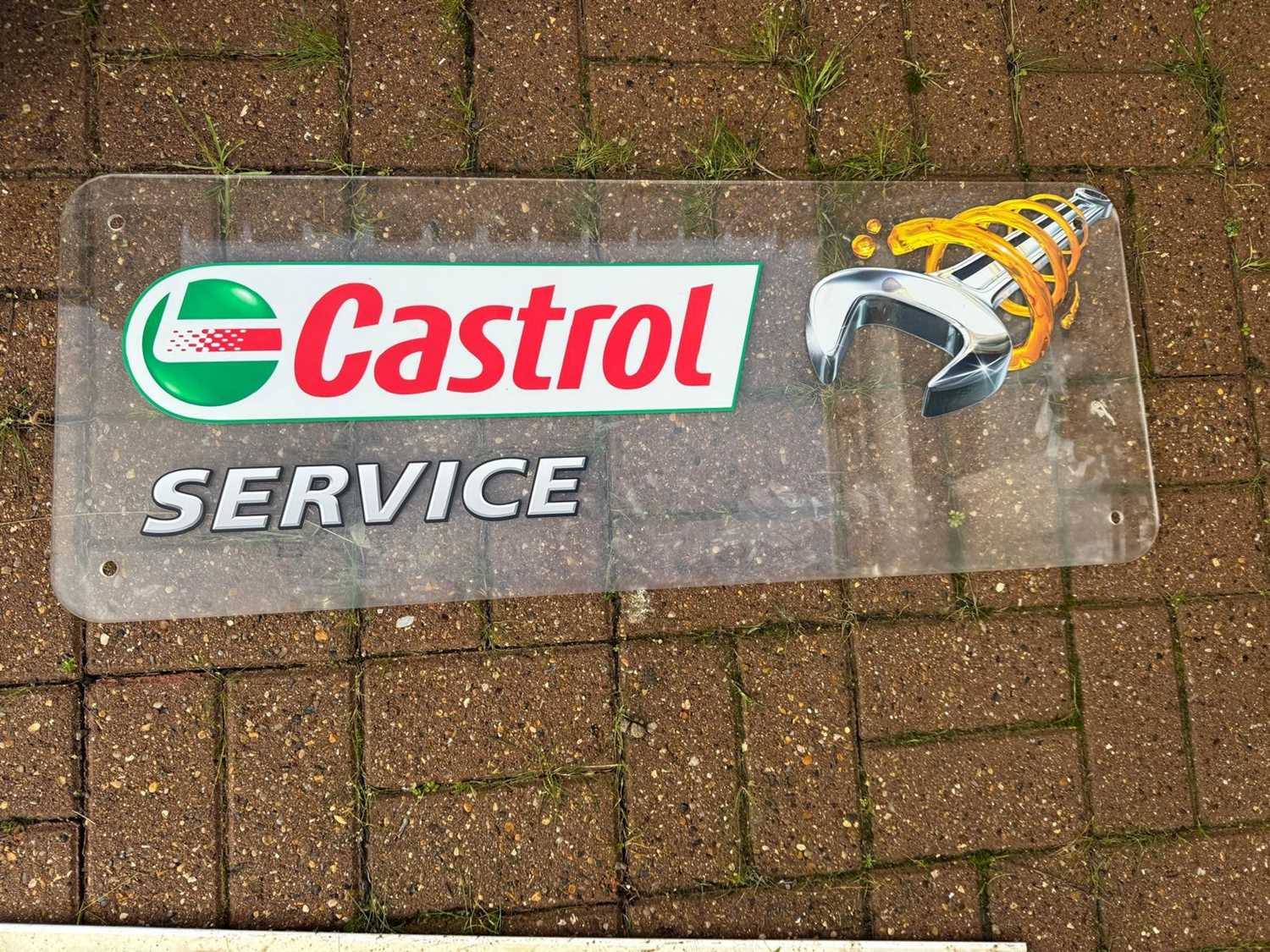 Castrol Service Lot 189 - CASTROL SERVICE PLASTIC SIGN