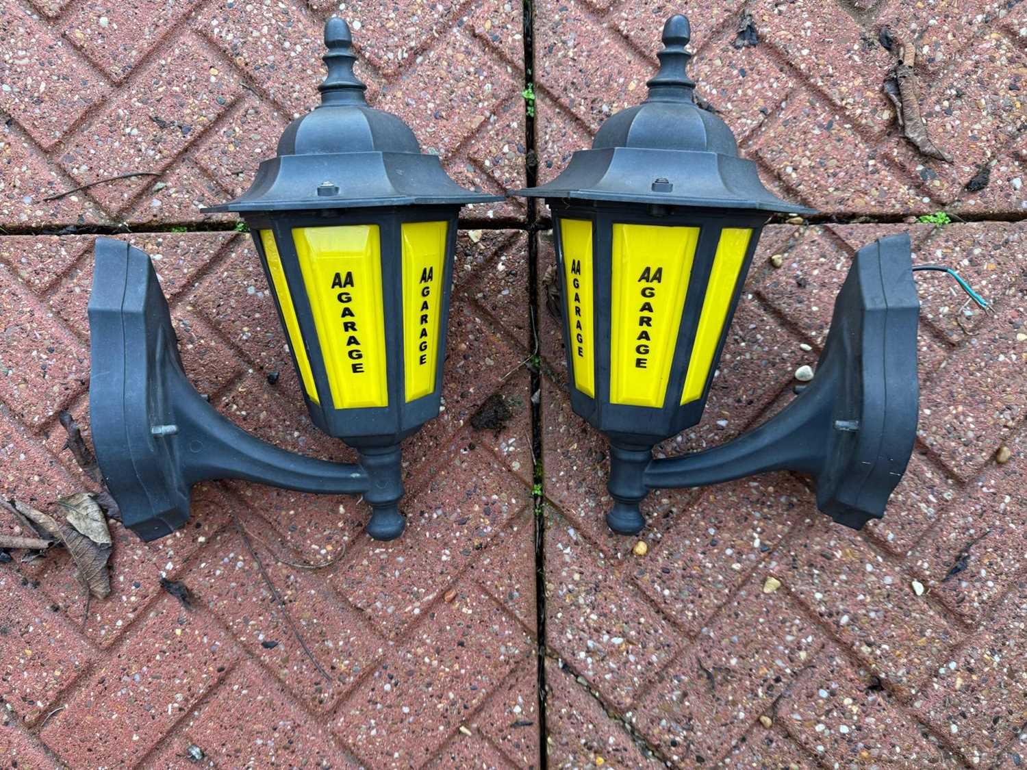 Lot 381 - ANTIQUE STYLE PAIR OF SMALL AA GARAGE LAMPS