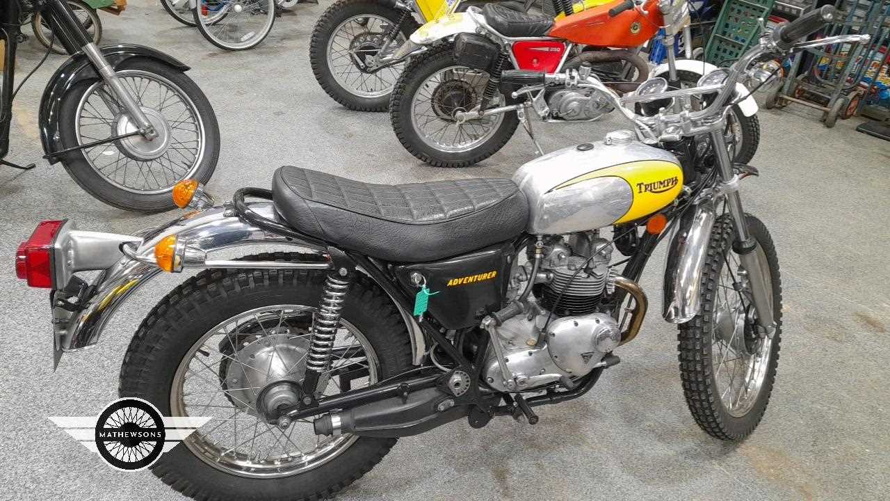 Lot 824 - 1974 TRIUMPH ADVENTURER