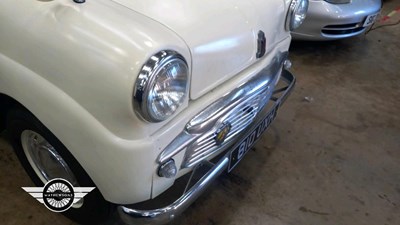 Lot 626 - 1958 STANDARD