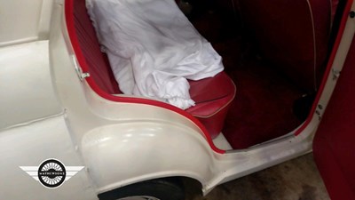 Lot 626 - 1958 STANDARD