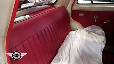 Lot 626 - 1958 STANDARD