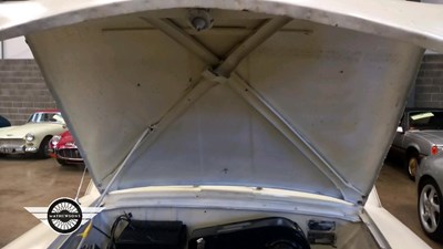 Lot 626 - 1958 STANDARD