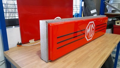 Lot 97 - MG MG ILLUMINATED , DOUBLE SIDED DEALER SIGN 48" X 12" X 7"