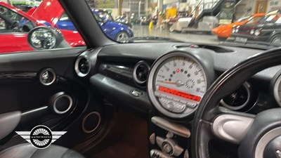 Lot 838 - 2009 MINI COOPER D CLUBMAN