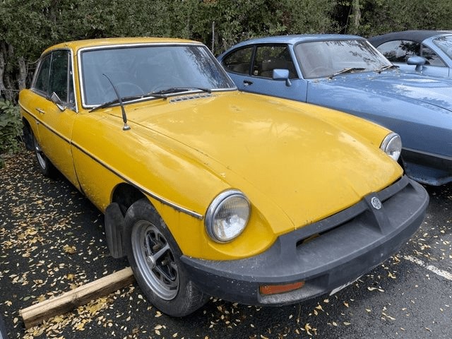 Lot 200 - 1978 MG B GT