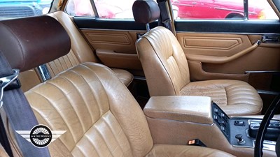 Lot 706 - 1974 DAIMLER