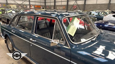 Lot 856 - 1970 AUSTIN 3 LITRE