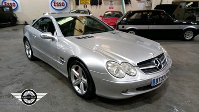 Lot 670 - 2003 MERCEDES SL500 AUTO