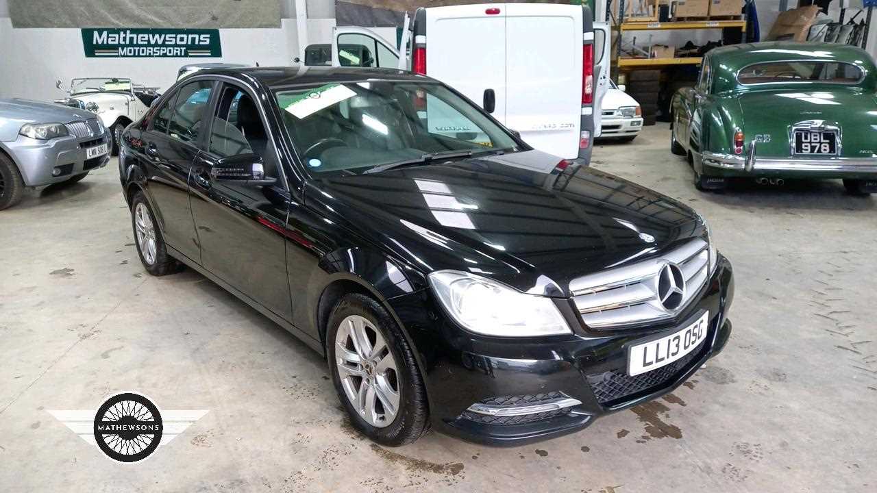 Lot 704 - 2013 MERCEDES-BENZ C220 EXECUTIVE SE CDI BLU