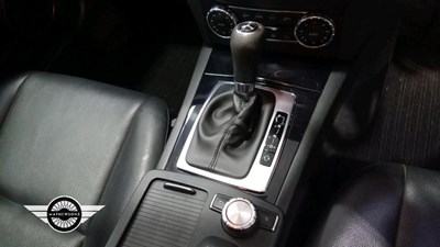 Lot 704 - 2013 MERCEDES-BENZ C220 EXECUTIVE SE CDI BLU