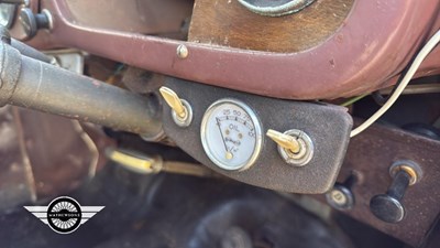 Lot 880 - 1956 AUSTIN A40