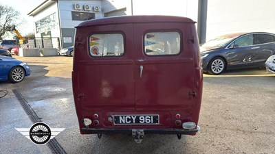 Lot 880 - 1956 AUSTIN A40