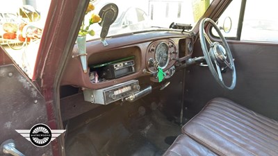 Lot 880 - 1956 AUSTIN A40