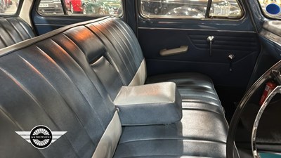 Lot 898 - 1960 FORD ZEPHYR