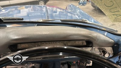 Lot 898 - 1960 FORD ZEPHYR