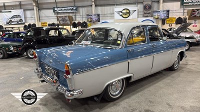 Lot 898 - 1960 FORD ZEPHYR