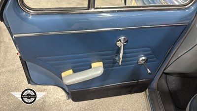 Lot 898 - 1960 FORD ZEPHYR