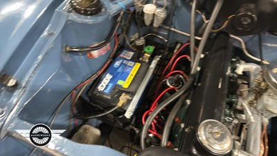 Lot 898 - 1960 FORD ZEPHYR
