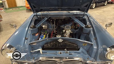 Lot 898 - 1960 FORD ZEPHYR