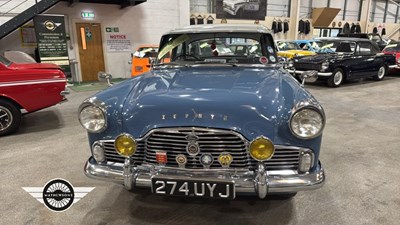 Lot 898 - 1960 FORD ZEPHYR