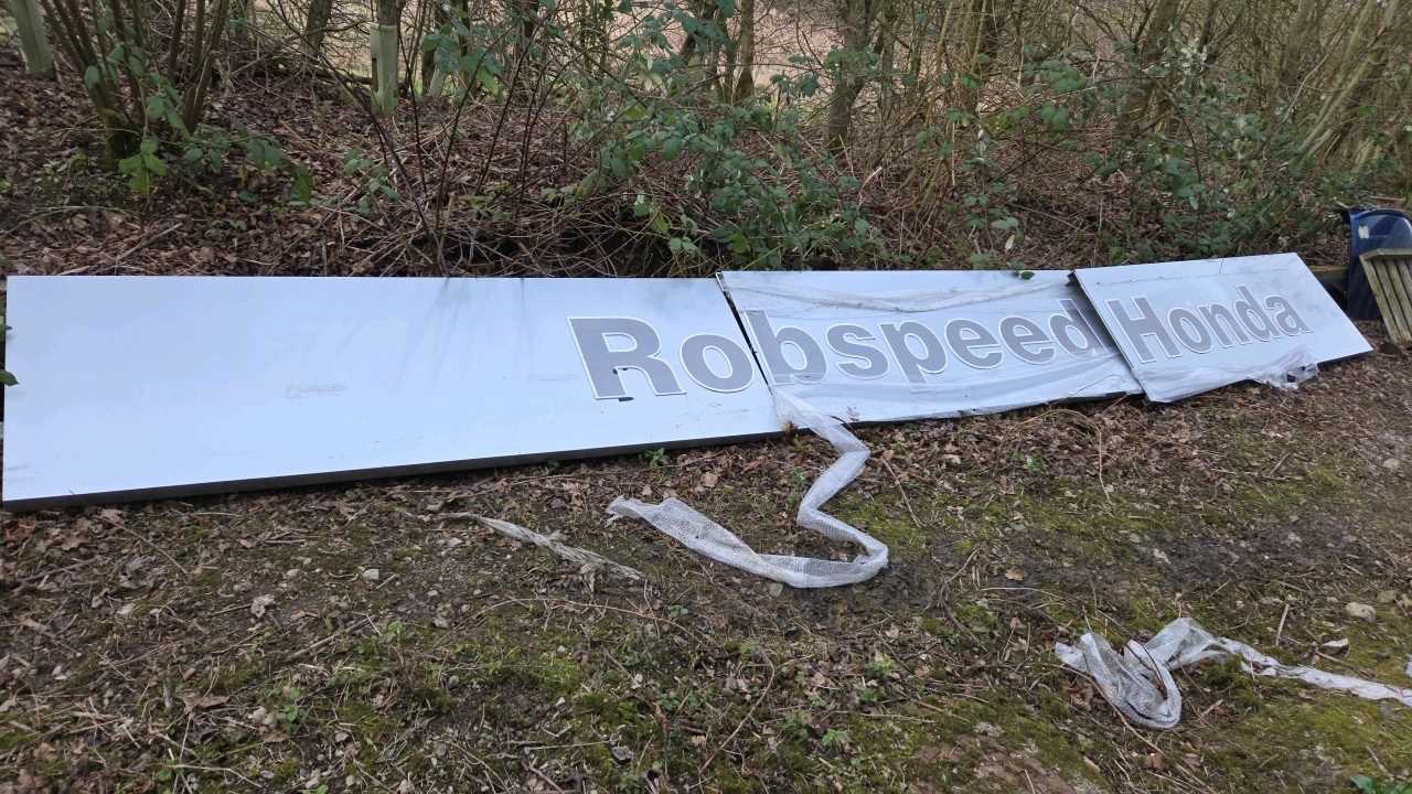 Lot 231 - ROBSPEED HONDA 3 PIECE DEALERSHIP SIGN 293" X 33" - ALL PROCEEDS TO CHARITY
