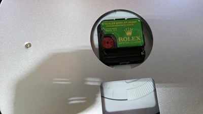 Lot 349 - ROLEX STYLE WALL CLOCK 13"