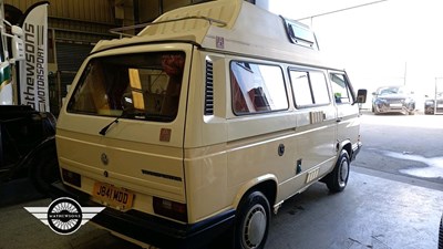 Lot 24 - 1991 VOLKSWAGEN CAMPER