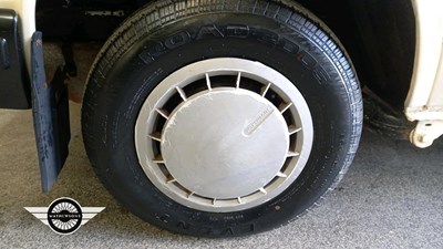 Lot 24 - 1991 VOLKSWAGEN CAMPER
