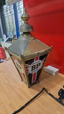 Lot 105 - ANTIQUE STYLE BP MOTOR SPIRIT LAMP