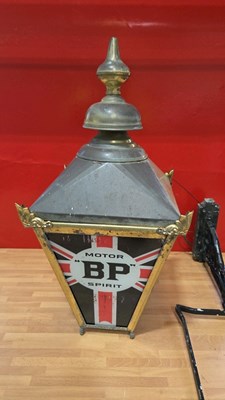 Lot 105 - ANTIQUE STYLE BP MOTOR SPIRIT LAMP