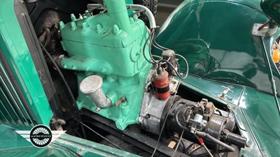 Lot 336 - 1928 RENAULT