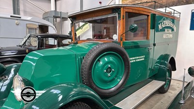 Lot 336 - 1928 RENAULT