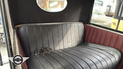 Lot 330 - 1926 SINGER